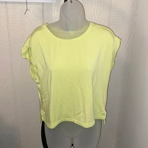 Crop top neon color